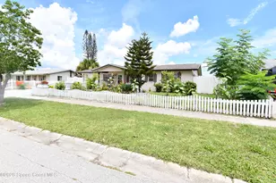 2204 Cheryl Ct, Melbourne, FL 32935 - Photo 4