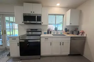 1820 Carlton St, Merritt Island, FL 32953 - Photo 10