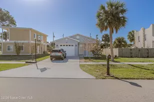 209 E Ave B, Melbourne, FL 32901 - Photo 2