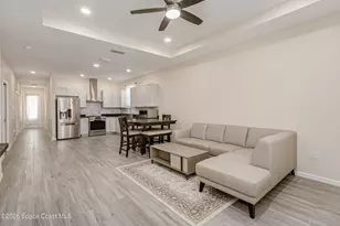 209 E Ave B, Melbourne, FL 32901 - Photo 8
