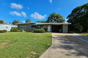 422 Prospect Ave, Cocoa, FL 32922 - Photo 1