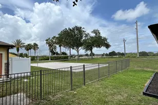 1165 Luminary Cir, Melbourne, FL 32901 - Photo 20