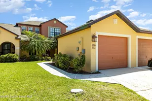 1165 Luminary Cir, Melbourne, FL 32901 - Photo 1