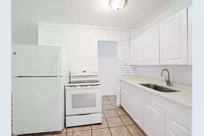87 NW Irwin Avenue, West Melbourne, FL 32904 - Photo 8