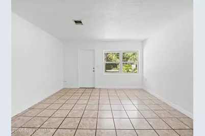 87 NW Irwin Avenue, West Melbourne, FL 32904 - Photo 6