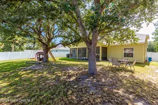 586 Sea Fury Ave SW, Palm Bay, FL 32908 - Photo 32