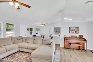 586 Sea Fury Ave SW, Palm Bay, FL 32908 - Photo 6