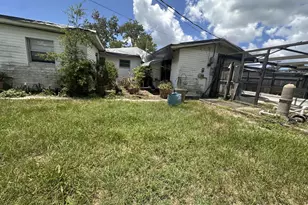 996 Barclay Dr, Cocoa, FL 32927 - Photo 4