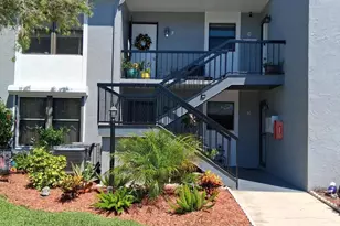 3101 Sand Trap Ln, Melbourne, FL 32935 - Photo 2