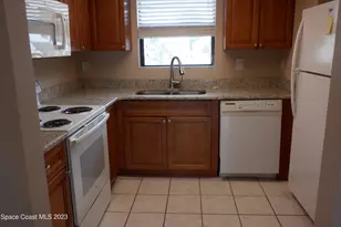 3101 Sand Trap Ln, Melbourne, FL 32935 - Photo 4