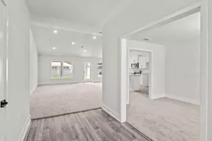 1049 Welco St SE, Palm Bay, FL 32909 - Photo 2