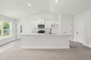 1049 Welco St SE, Palm Bay, FL 32909 - Photo 4