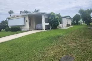 442 Seagull Dr, Barefoot Bay, FL 32976 - Photo 2