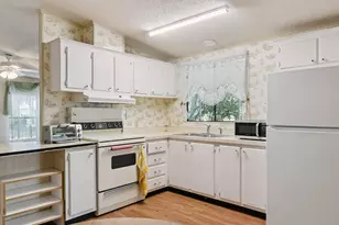 132 Rosewood Dr, Cocoa, FL 32926 - Photo 8