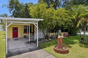 132 Rosewood Dr, Cocoa, FL 32926 - Photo 2