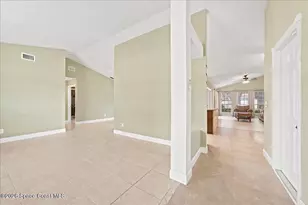 813 Emerald Way, Rockledge, FL 32955 - Photo 2