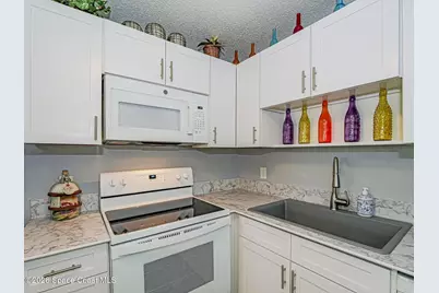 28 Vis Gdns Trail, Vero Beach, FL 32962 - Photo 10