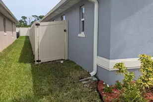 655 Kylar Dr NW, Palm Bay, FL 32907 - Photo 26