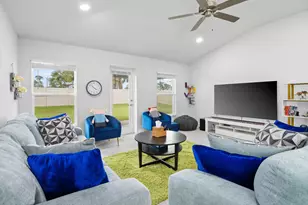 655 Kylar Dr NW, Palm Bay, FL 32907 - Photo 4