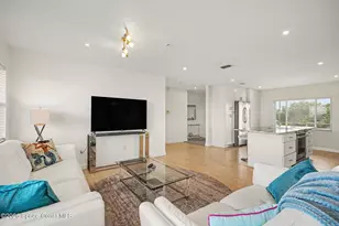 303 Audubon Dr, Melbourne, FL 32901 - Photo 6