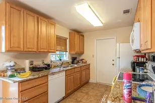 82 Haven Dr, Melbourne, FL 32904 - Photo 12