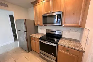 8401 N Atlantic Ave, Cape Canaveral, FL 32920 - Photo 6