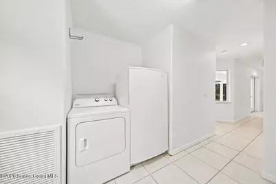 6204 Leeward Lane, Melbourne Beach, FL 32951 - Photo 38