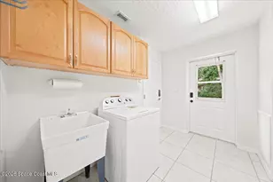 6204 Leeward Ln, Melbourne Beach, FL 32951 - Photo 22