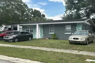 2407 18th St E, Bradenton, FL 34207 - Photo 2