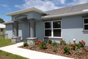408 Calamondin Ave NW, Palm Bay, FL 32907 - Photo 4