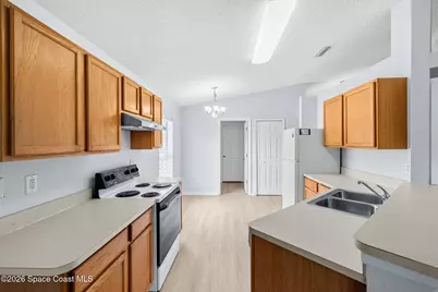 4022 Wilkes Drive, Melbourne, FL 32901 - Photo 10