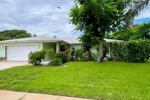 2108 Rosewood Dr, Melbourne Beach, FL 32951 - Photo 2