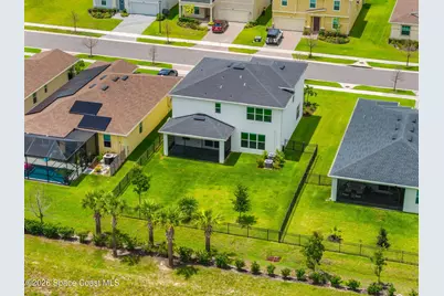 640 Veridian Circle NW, Palm Bay, FL 32907 - Photo 2