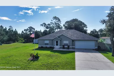 3027 Langmaid Avenue SE, Palm Bay, FL 32909 - Photo 2