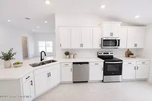 1386 Kylar Dr NW, Palm Bay, FL 32907 - Photo 2