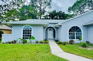 1506 Hardwicke St NW, Palm Bay, FL 32907 - Photo 2