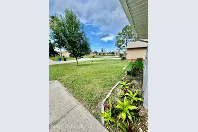 1506 Hardwicke Street NW, Palm Bay, FL 32907 - Photo 4