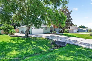 1345 Coventry Cir, Melbourne, FL 32904 - Photo 2