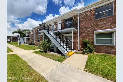 190 E Olmstead Drive #E10, Titusville, FL 32780 - Photo 2