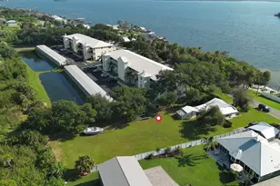13485 N Indian River Dr, Sebastian, FL 32958 - Photo 6