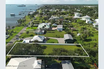 13485 N Indian River Drive, Sebastian, FL 32958 - Photo 8
