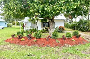 13485 N Indian River Dr, Sebastian, FL 32958 - Photo 16