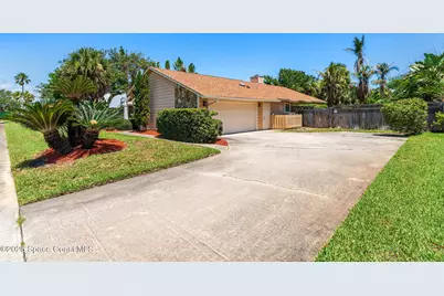 496 N River Oaks Drive, Indialantic, FL 32903 - Photo 16