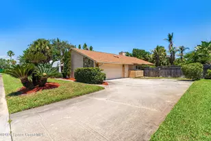 496 N River Oaks Dr, Indialantic, FL 32903 - Photo 16