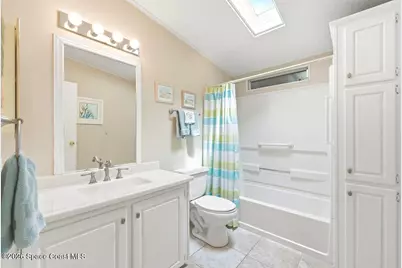 304 Portside Lane, Edgewater, FL 32141 - Photo 18