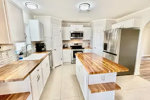 2015 Canopy Dr, Melbourne, FL 32935 - Photo 6