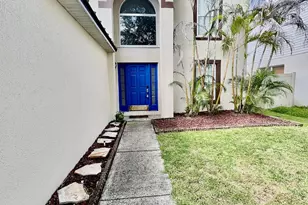 2015 Canopy Dr, Melbourne, FL 32935 - Photo 2