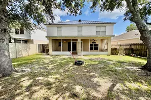 2015 Canopy Dr, Melbourne, FL 32935 - Photo 34