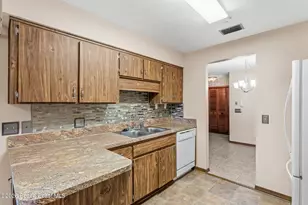 9030 York Ln, West Melbourne, FL 32904 - Photo 18