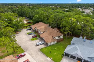 9030 York Ln, West Melbourne, FL 32904 - Photo 8
